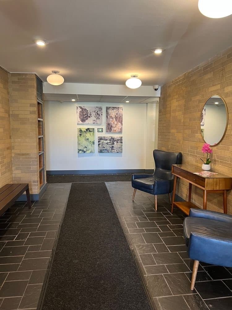 Evanston Condo: 828 Oakton St
