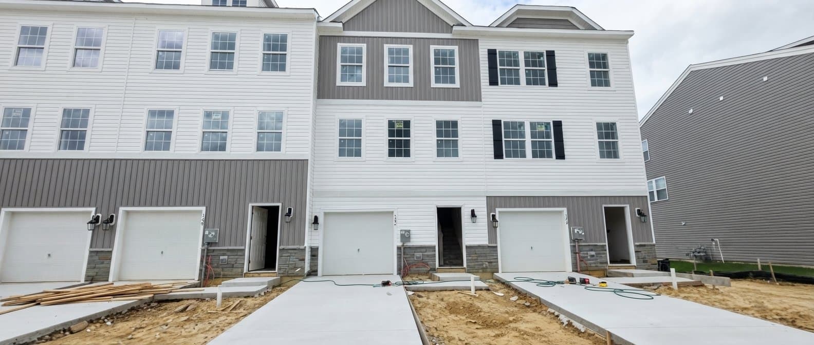 Sicklerville Townhome: 190 Sandy Ridge Rd