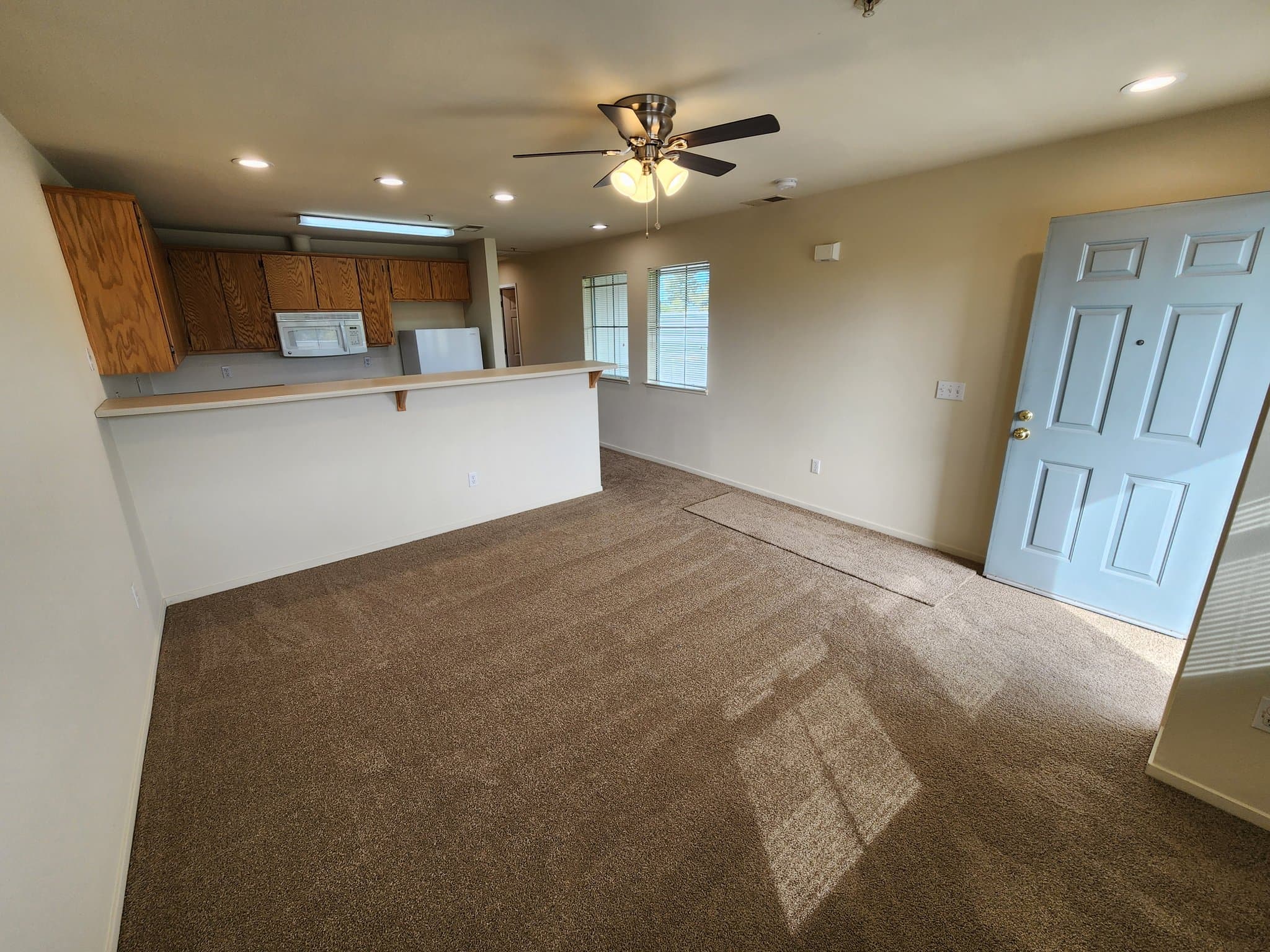 Rohnert Park Apartment: 1309 Maurice Ave