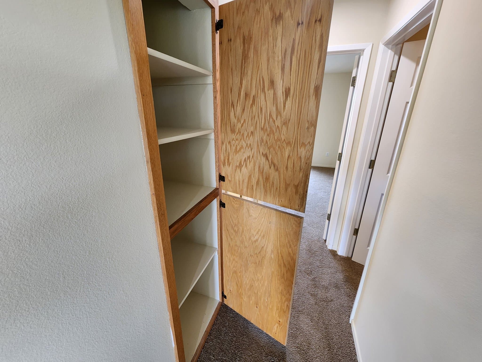 Rohnert Park Apartment: 1309 Maurice Ave