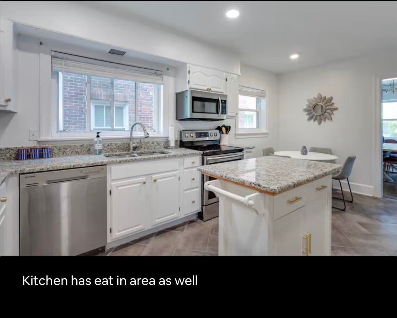 Raleigh House: 1102 E Martin Street