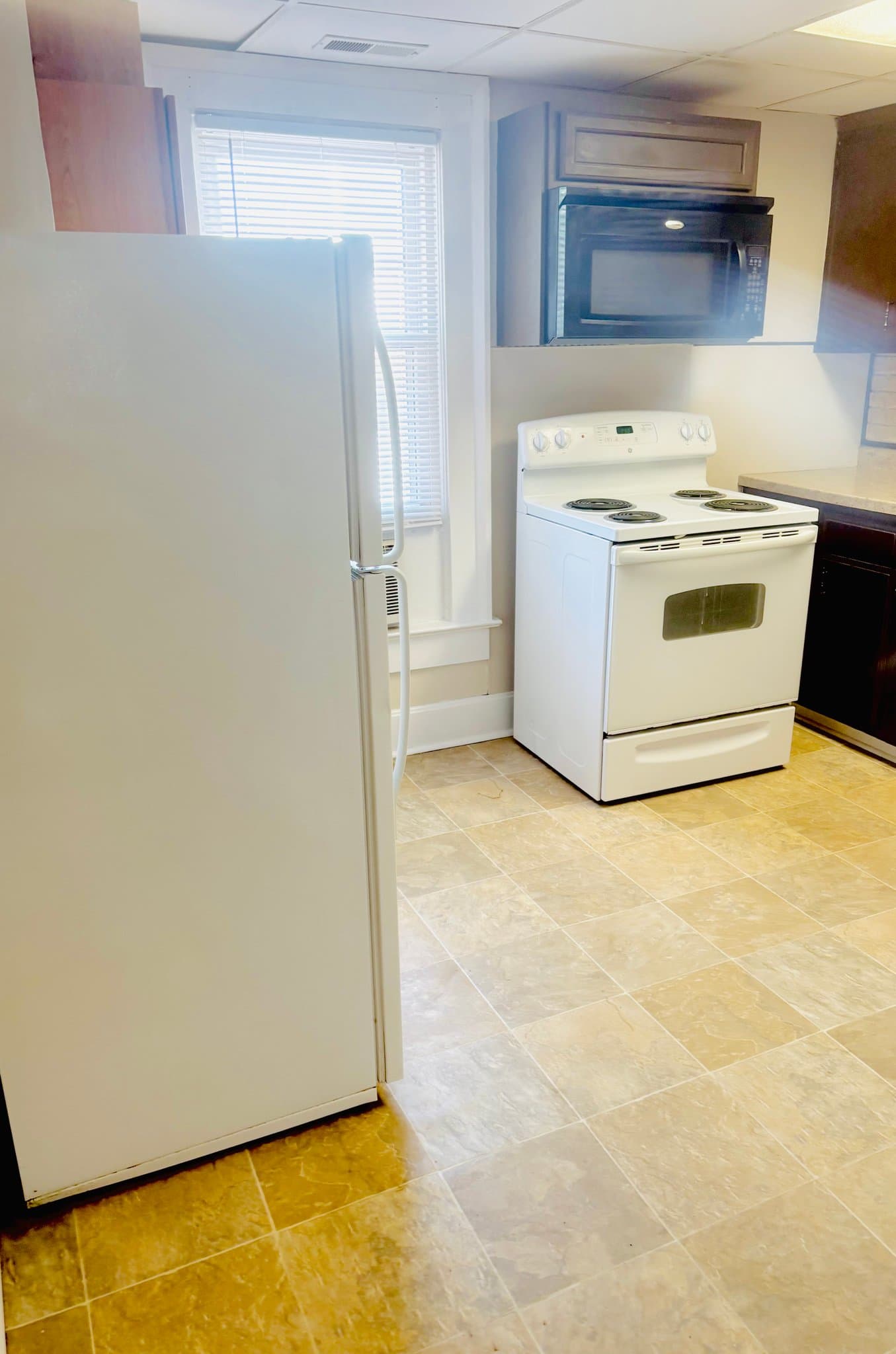 Terre Haute Apartment: 818 S 9th Street