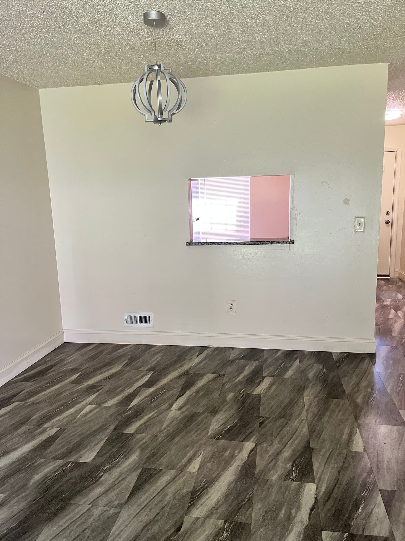 Galloway Townhome: 38 Greenwich Dr.