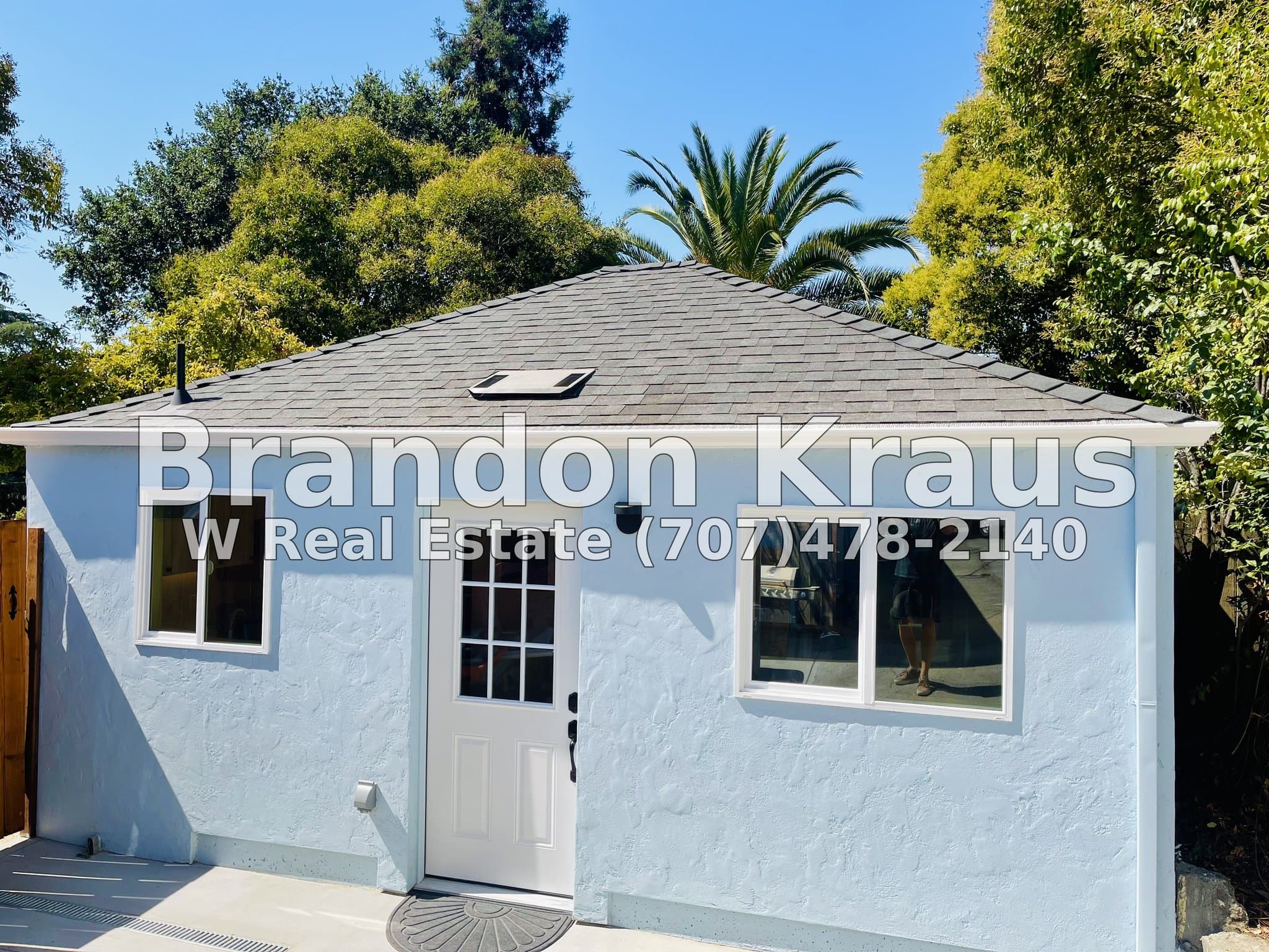 Santa Rosa House: 2427 Humboldt St