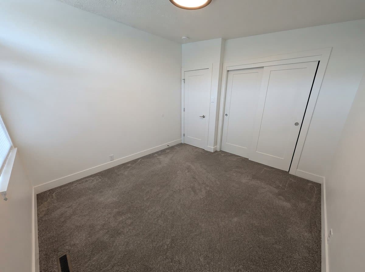 Salt Lake City Single Room: 1300 E and Downington Ave