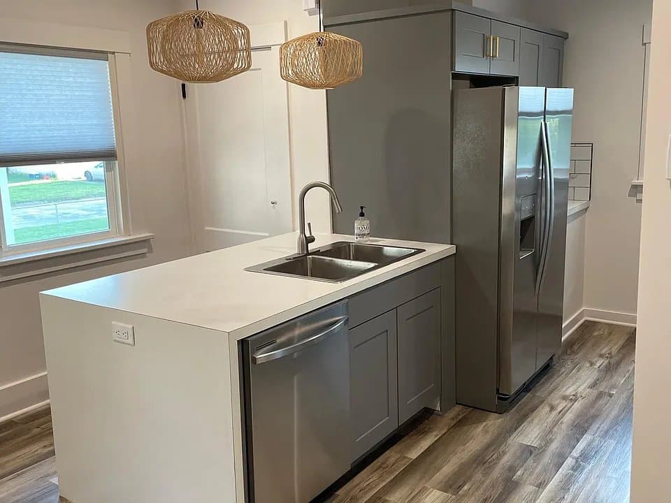 Omaha House: 3508 N 59th St