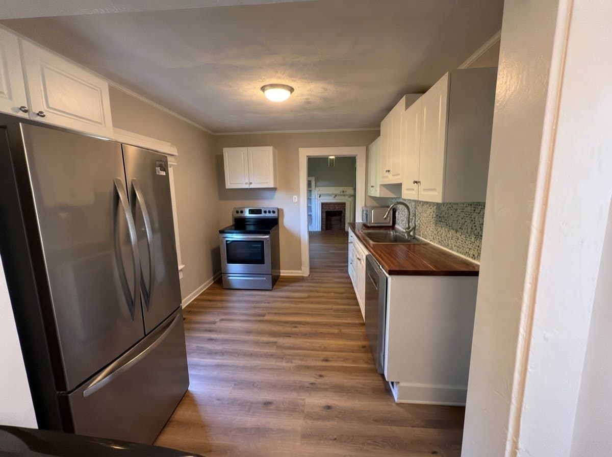 Rock Hill House: 514 Jackson St