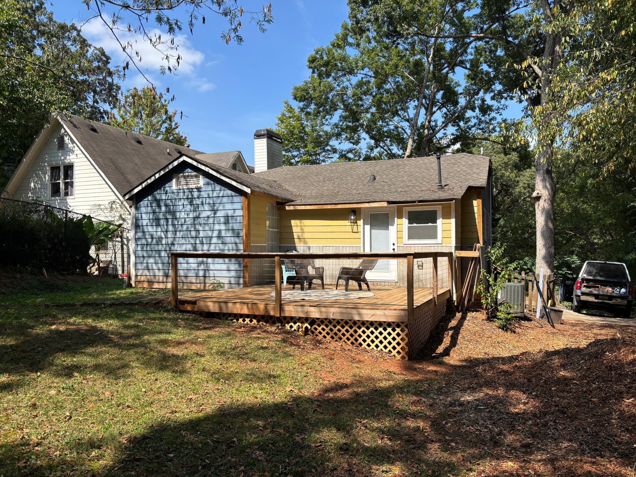 Decatur House: 3013 Alston Dr