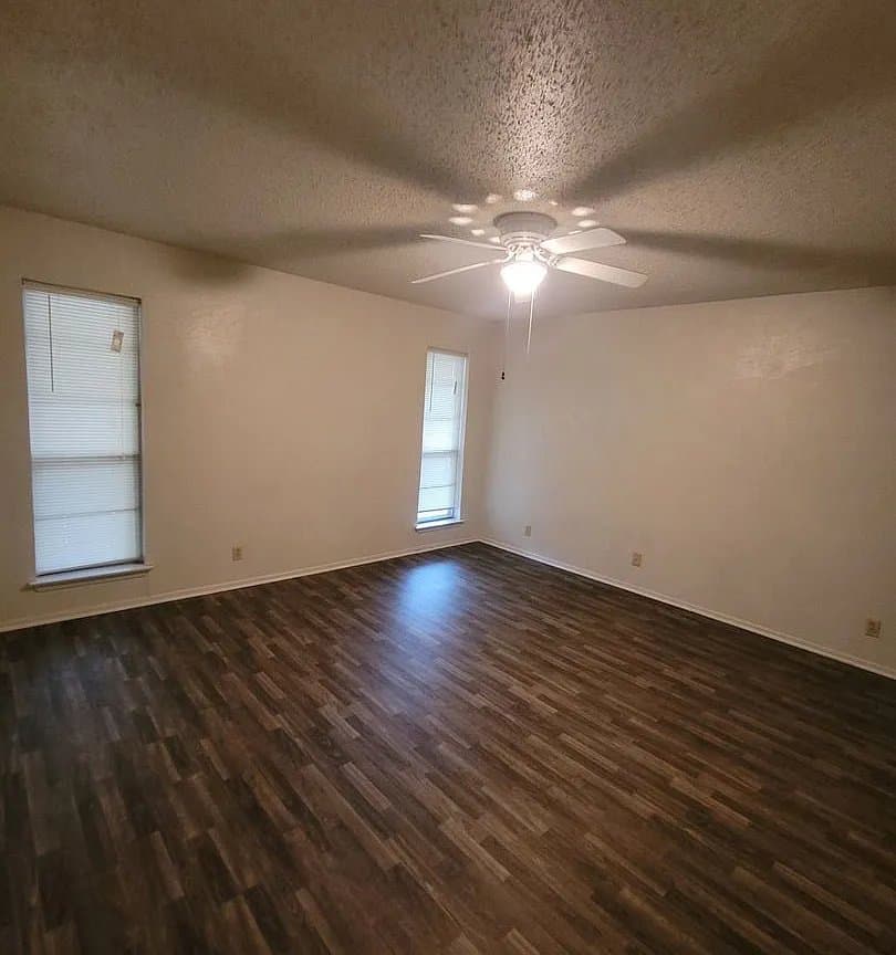 Temple Multiplex: 1802 Azalea Dr