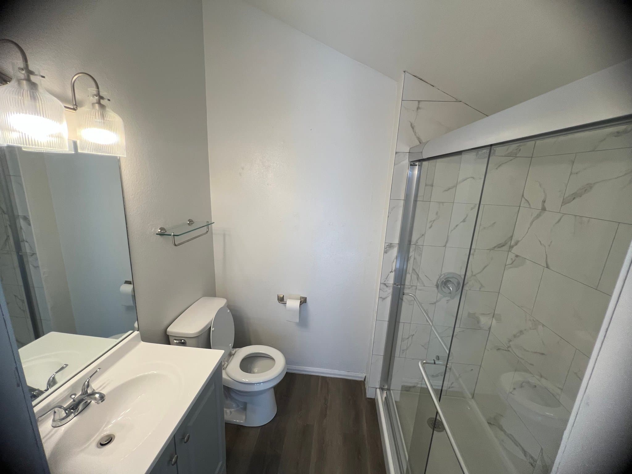Englewood House: 10157 E Peakview Ave