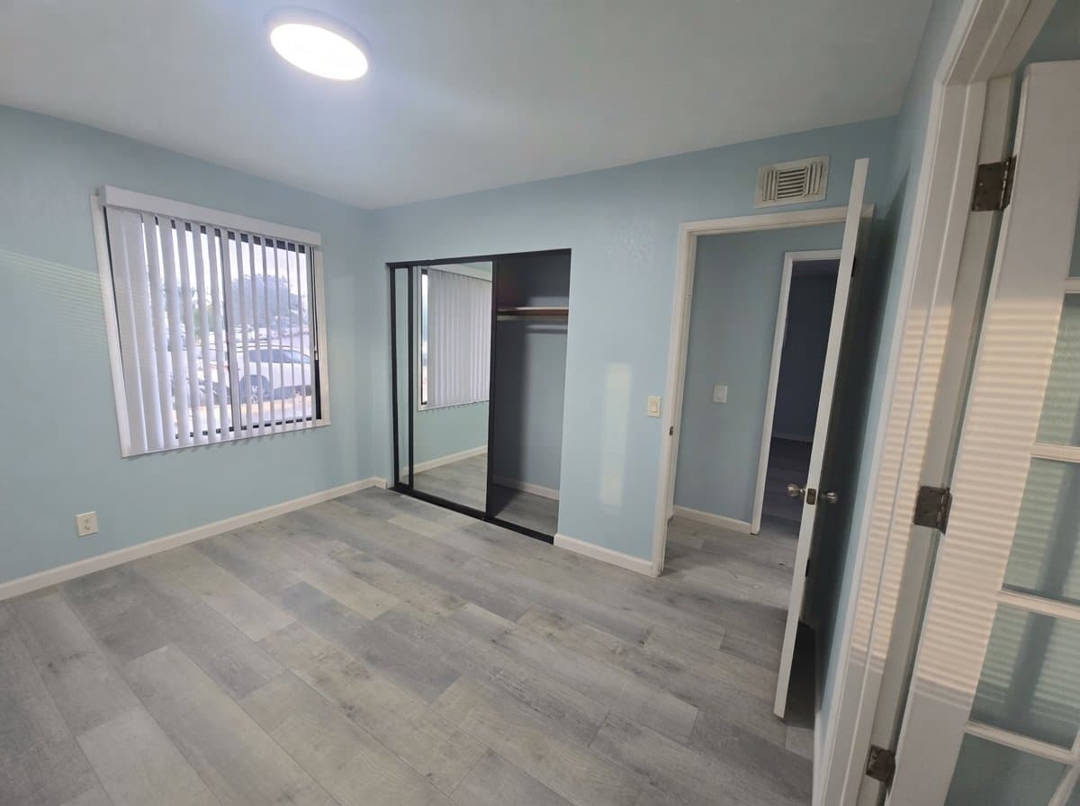 Fountain Valley House: 17530 Chestnut St