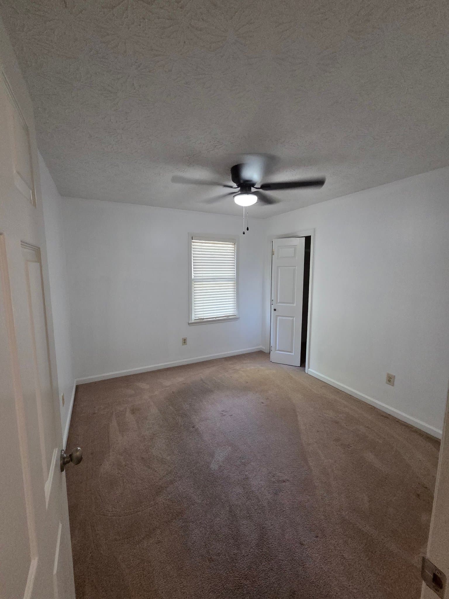 Kennesaw House: 4700 Norman Dr NW
