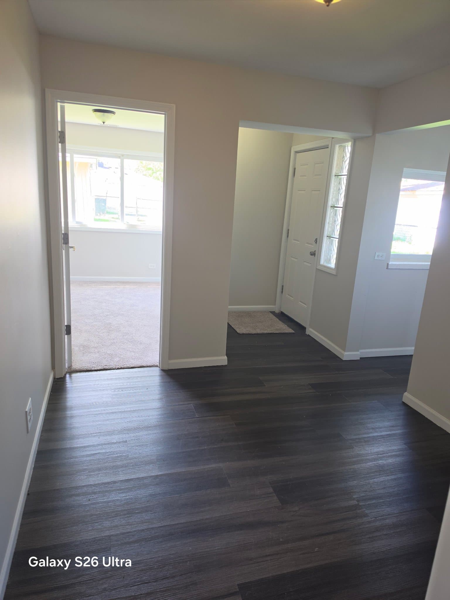 Lansing House: 17922 Oakwood Ave