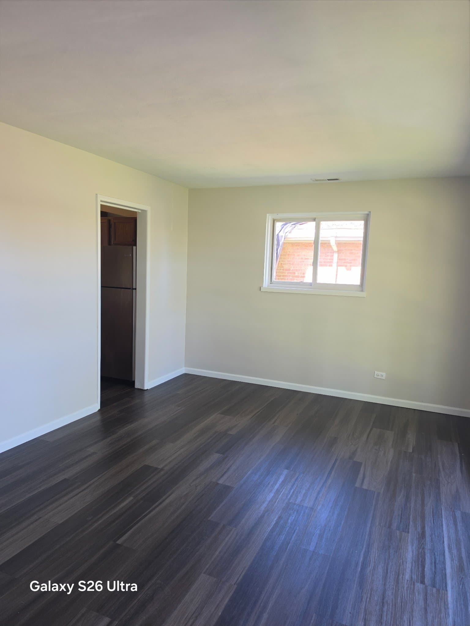 Lansing House: 17922 Oakwood Ave