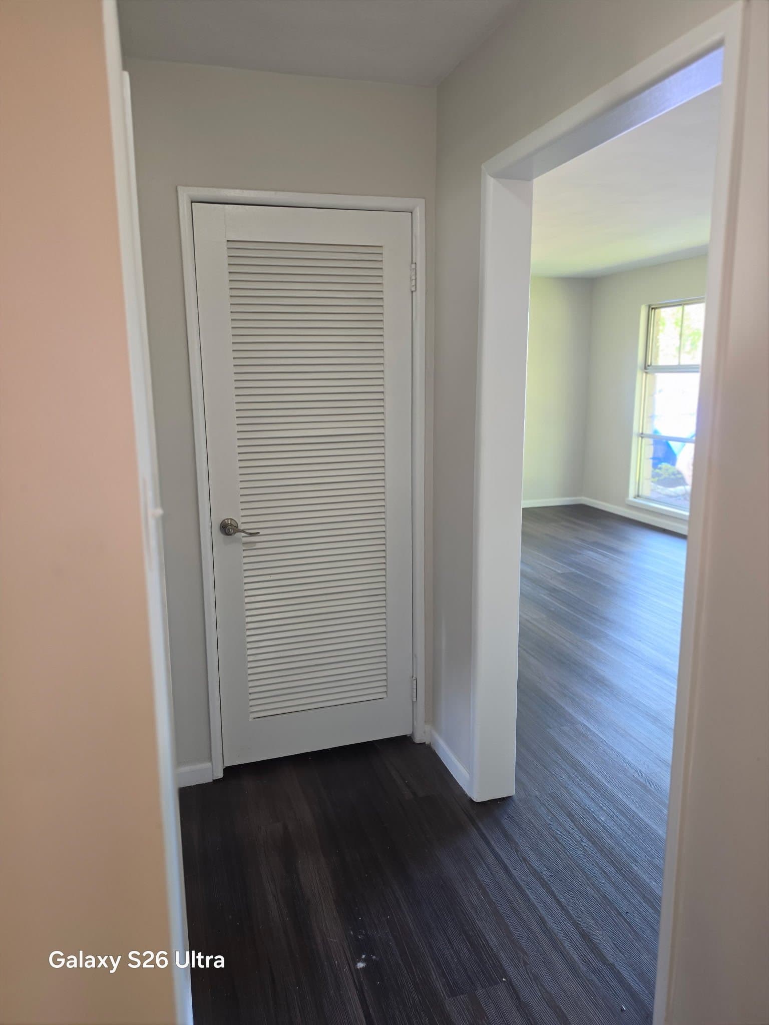 Lansing House: 17922 Oakwood Ave