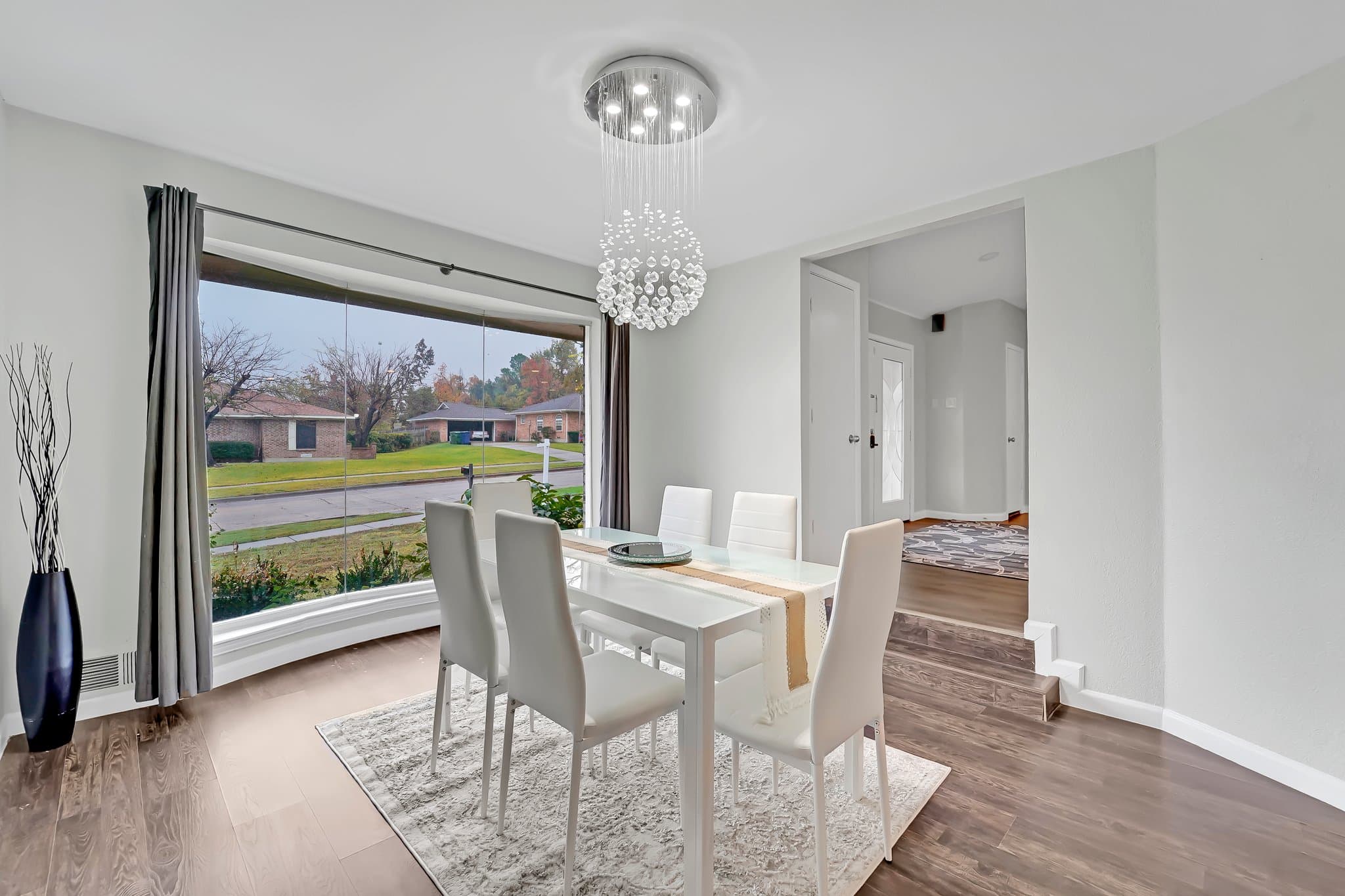 Garland House: 3801 kazak st