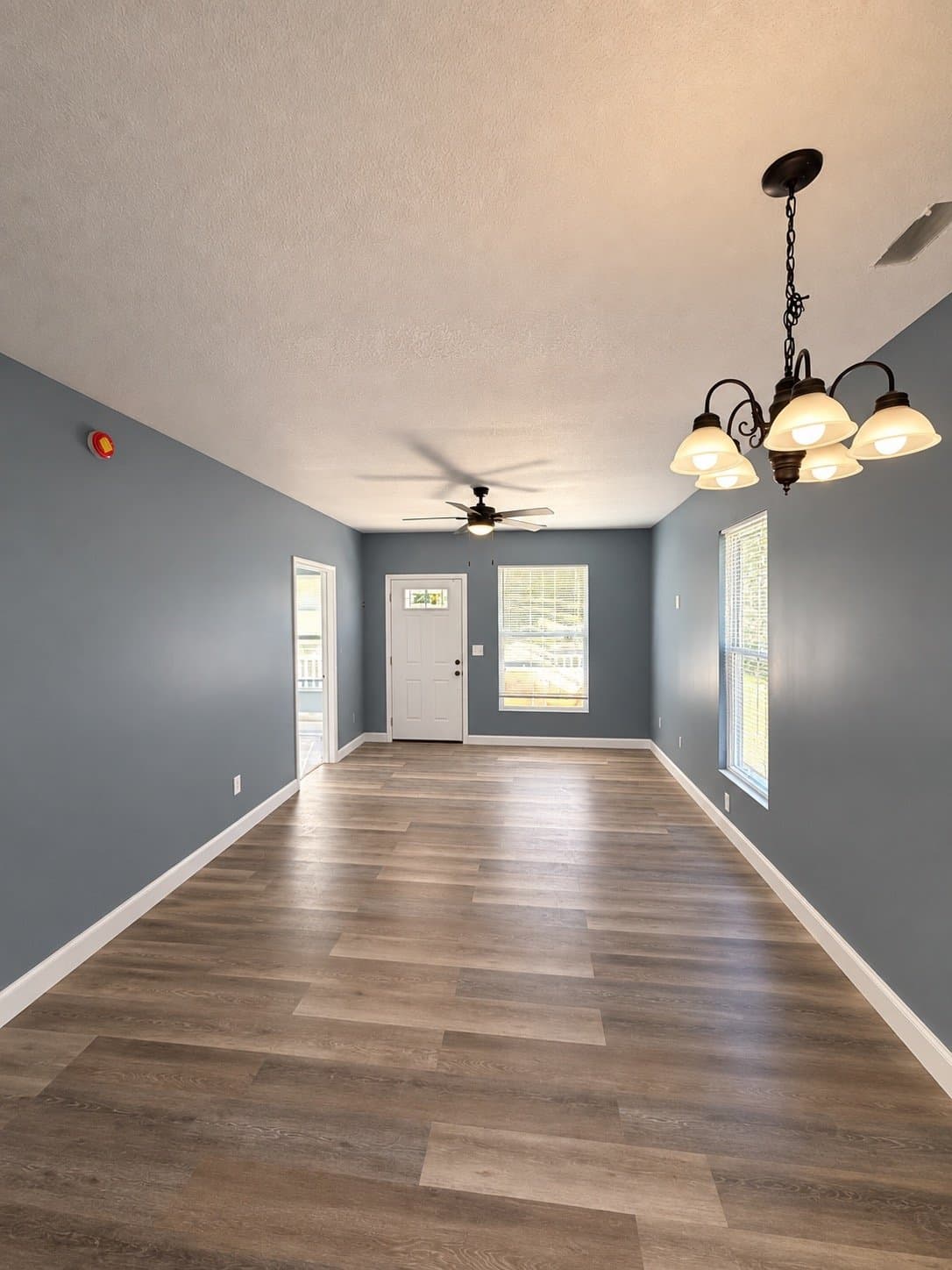 Topeka House: 1732 SW Clay St
