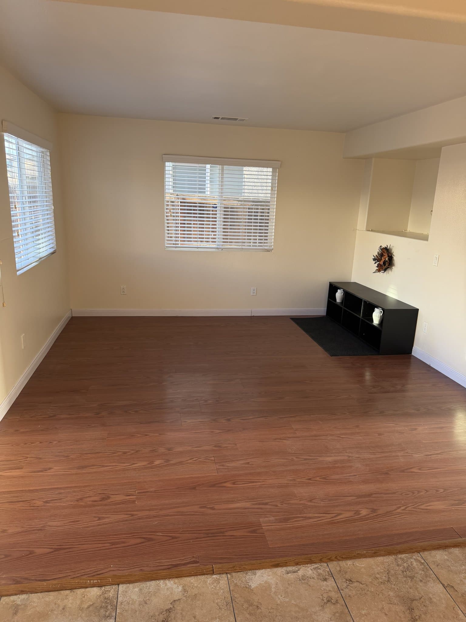 Hesperia House: 10755 Arabian CT