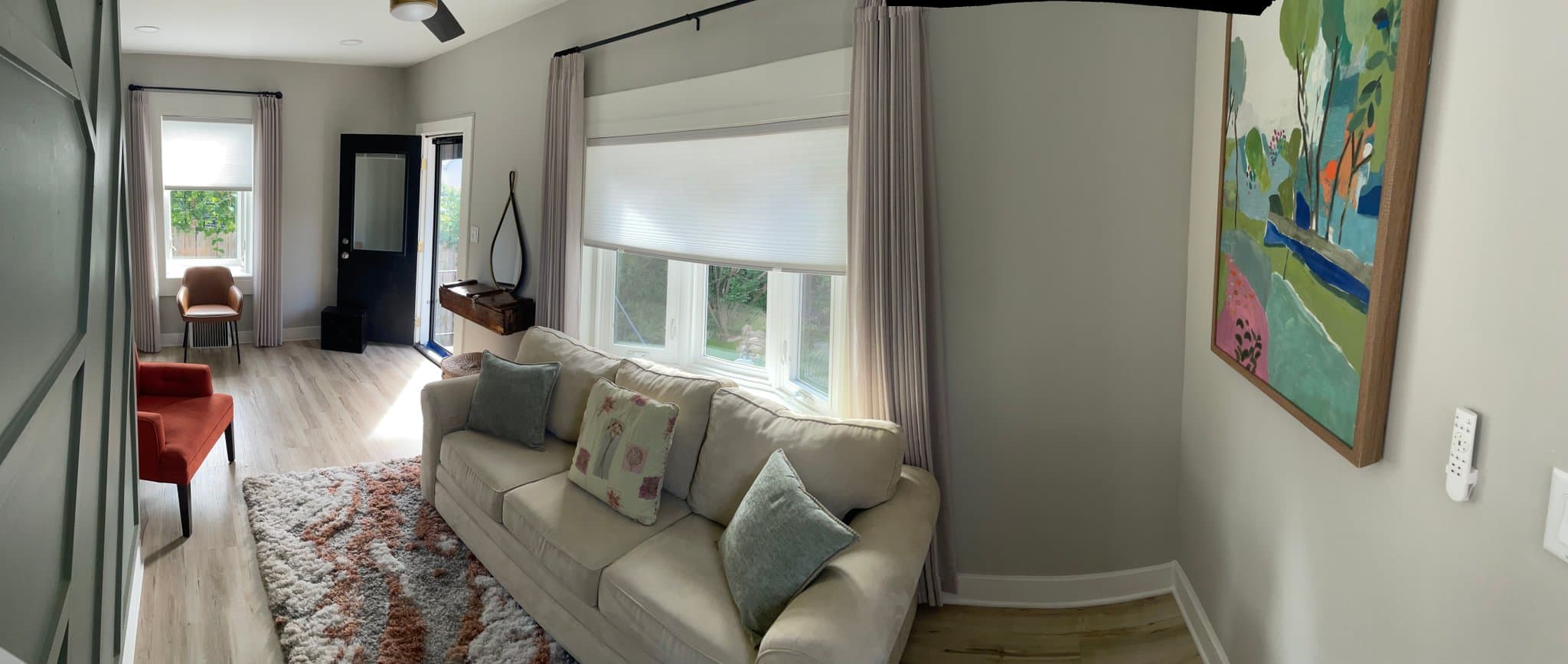 Milwaukee House: 158 N 59th St