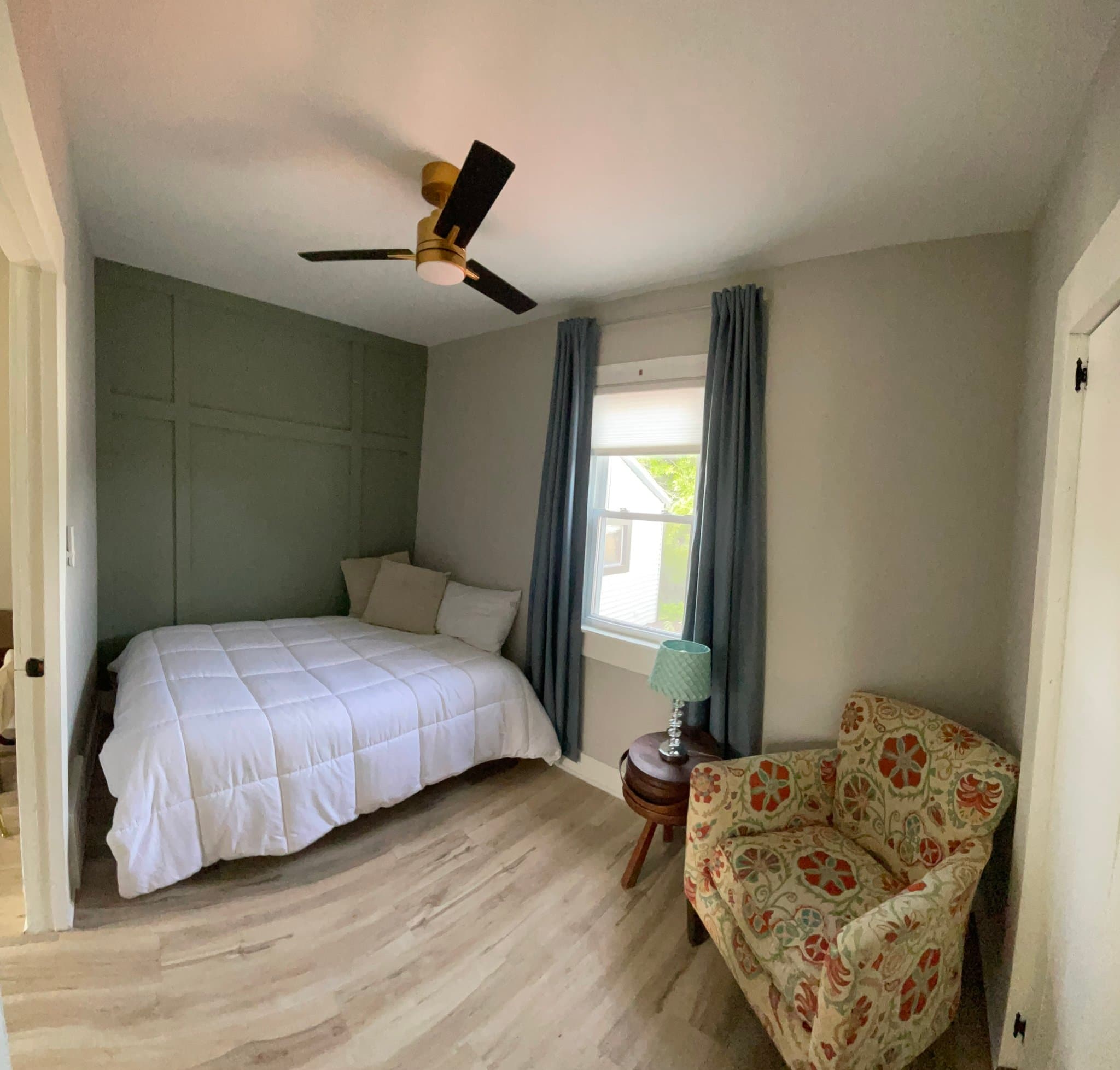 Milwaukee House: 158 N 59th St