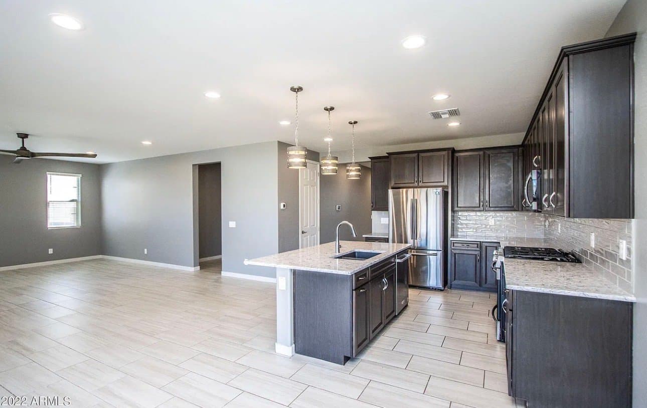 Queen Creek House: 22948 E Domingo Rd