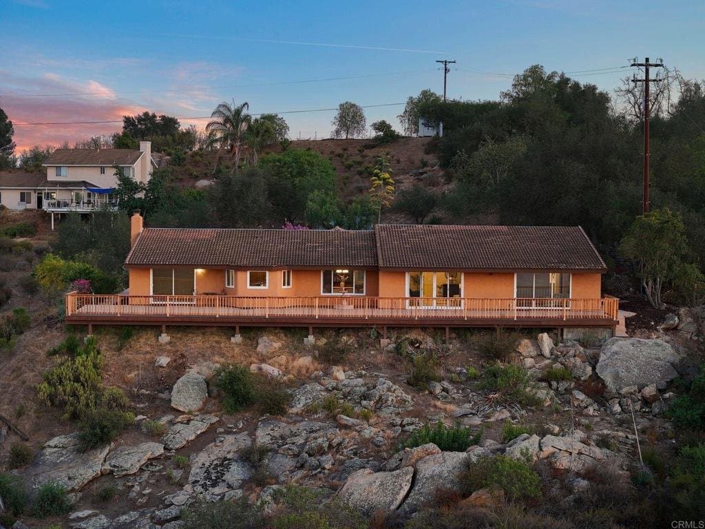 Valley Center House: 30603 Roadrunner Rdg