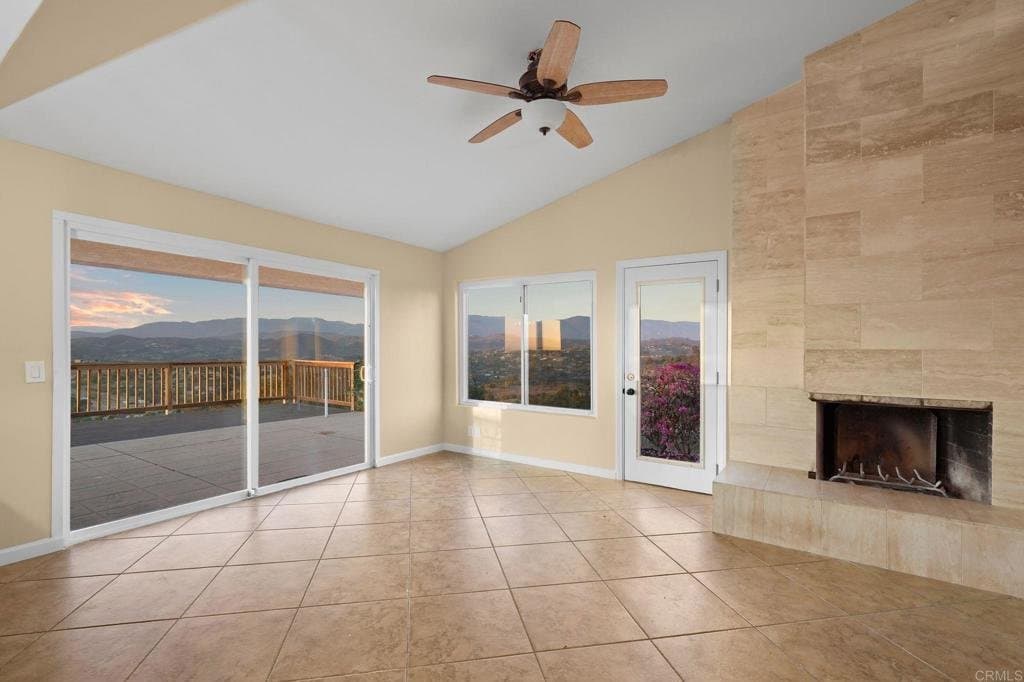 Valley Center House: 30603 Roadrunner Rdg