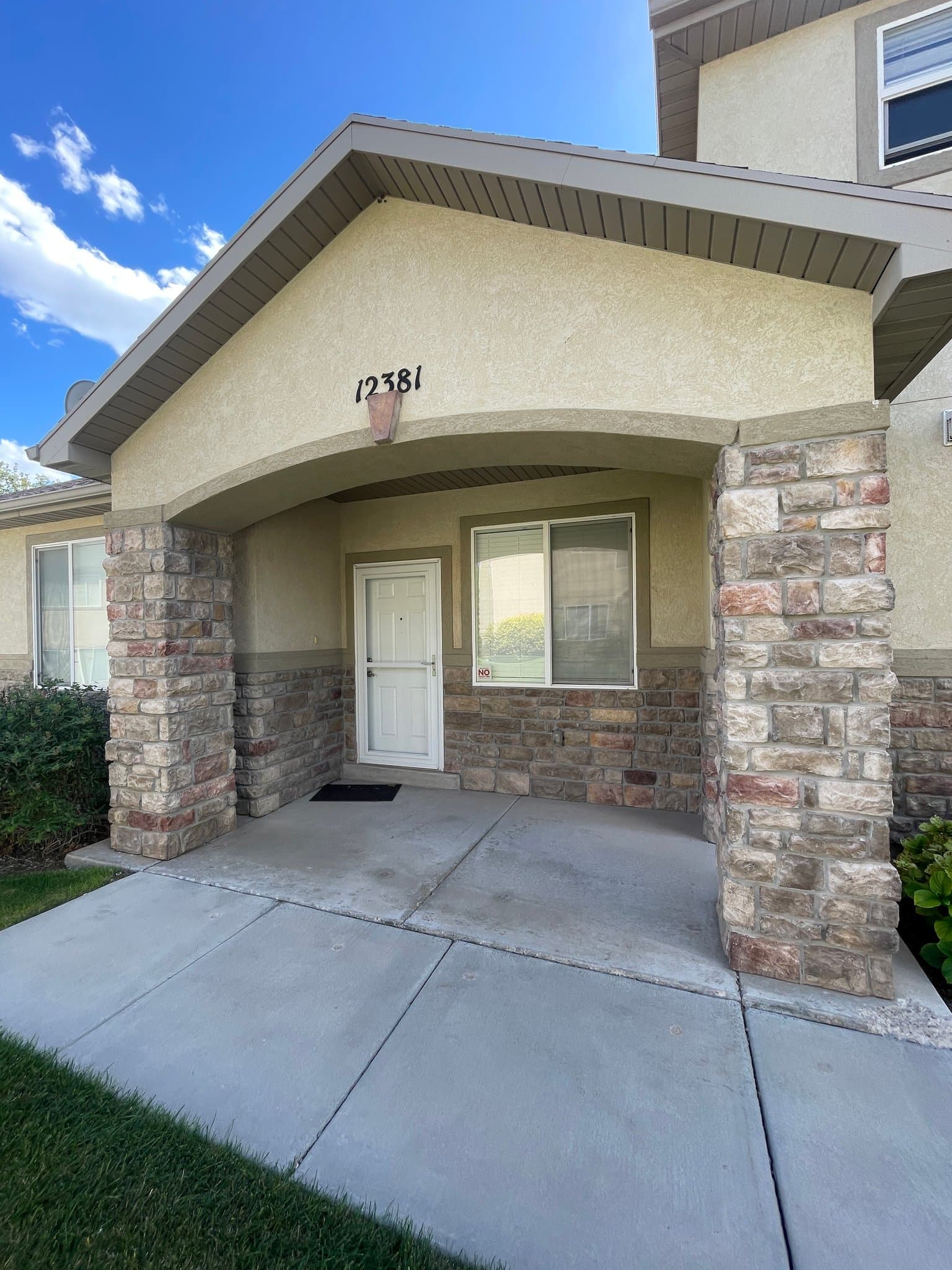 Herriman Townhome: 12381 S Stockade Ln