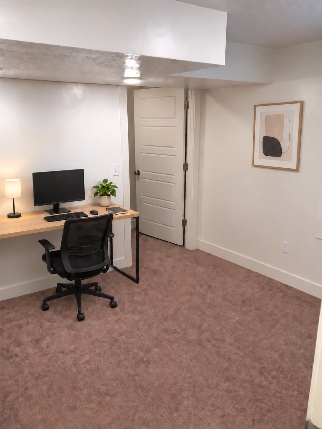 Vineyard House: 332 E 210 N