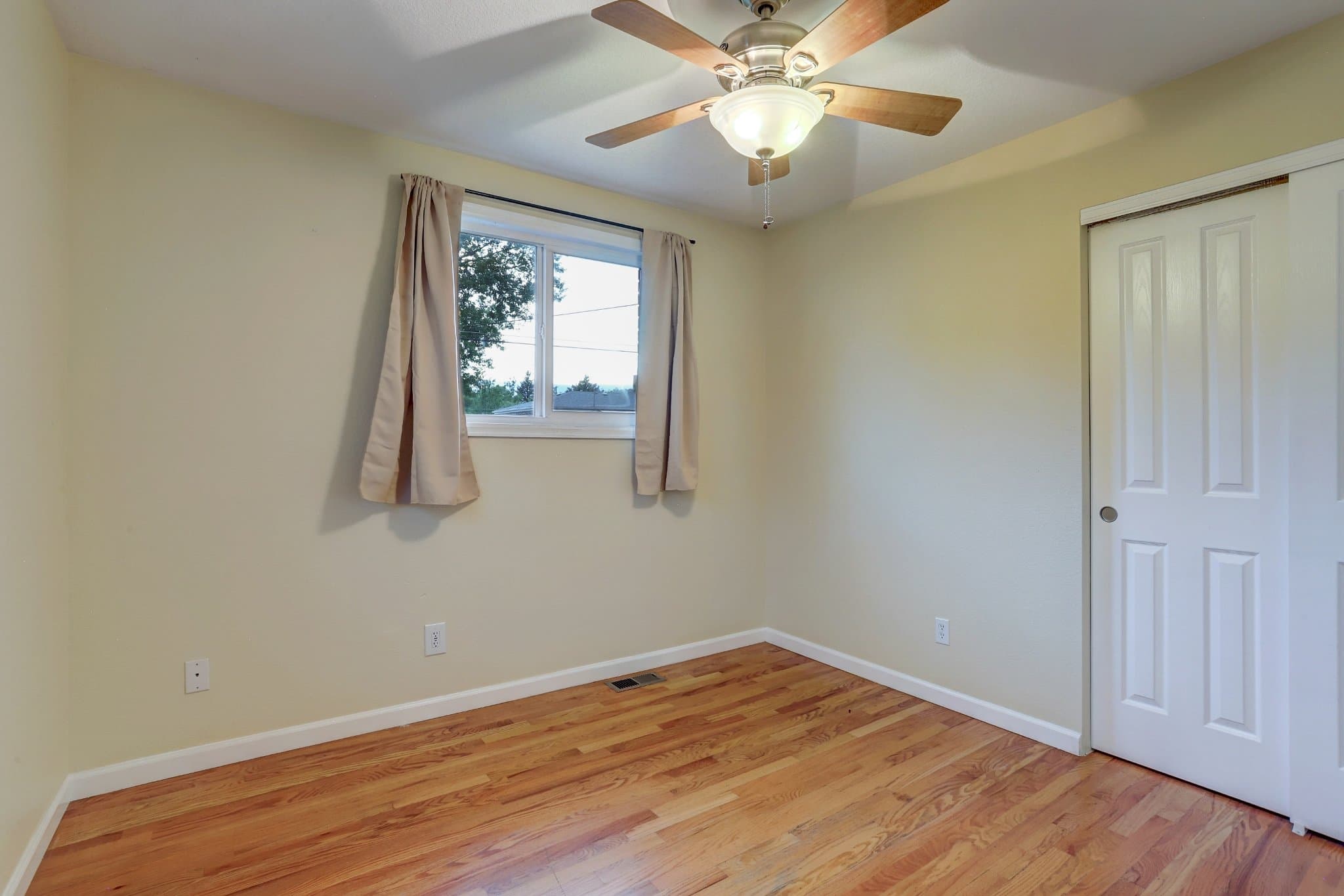 Denver Single Room: 7777 Umatilla St
