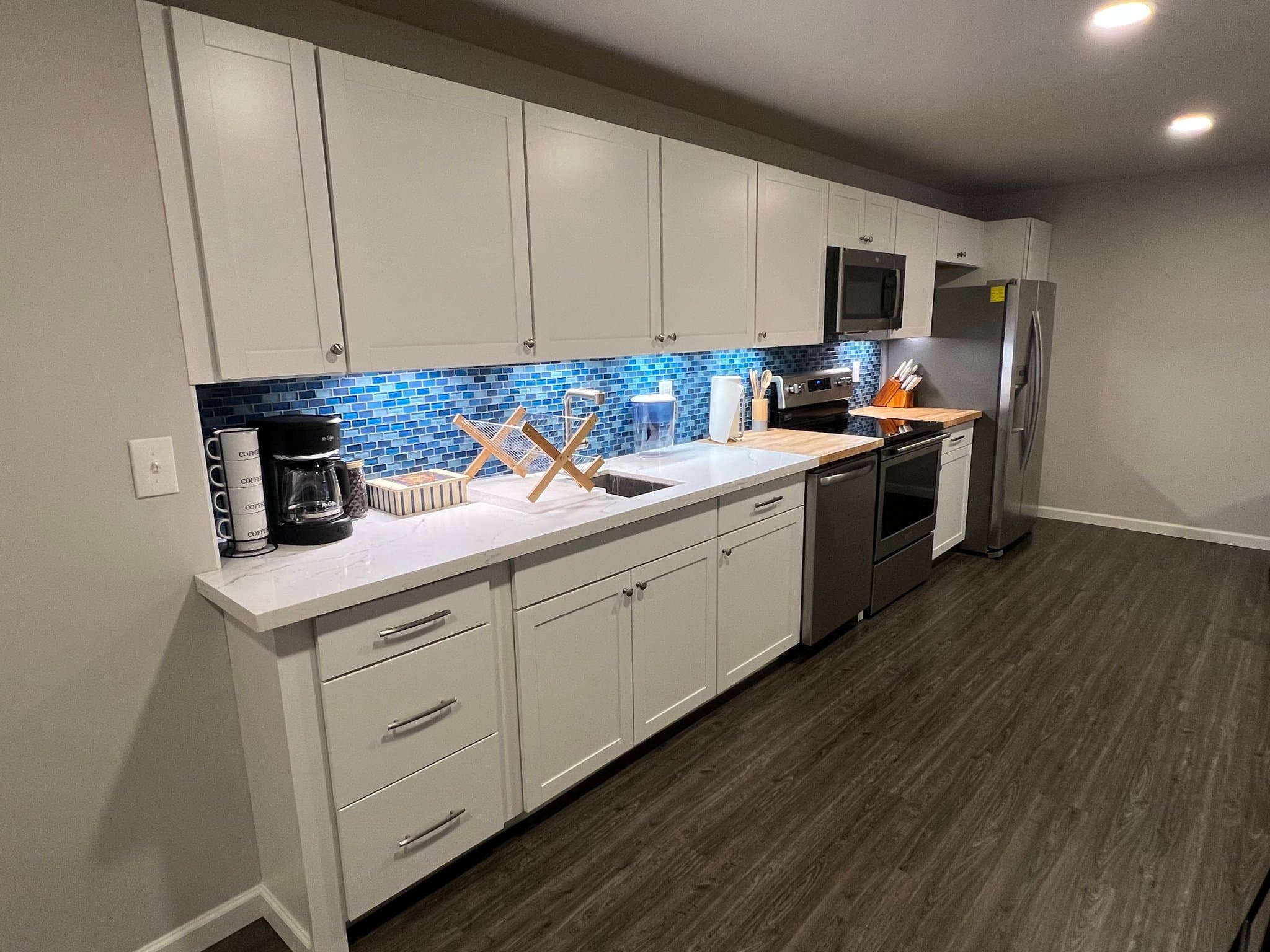 Anchorage Multiplex: 11361 Mael St