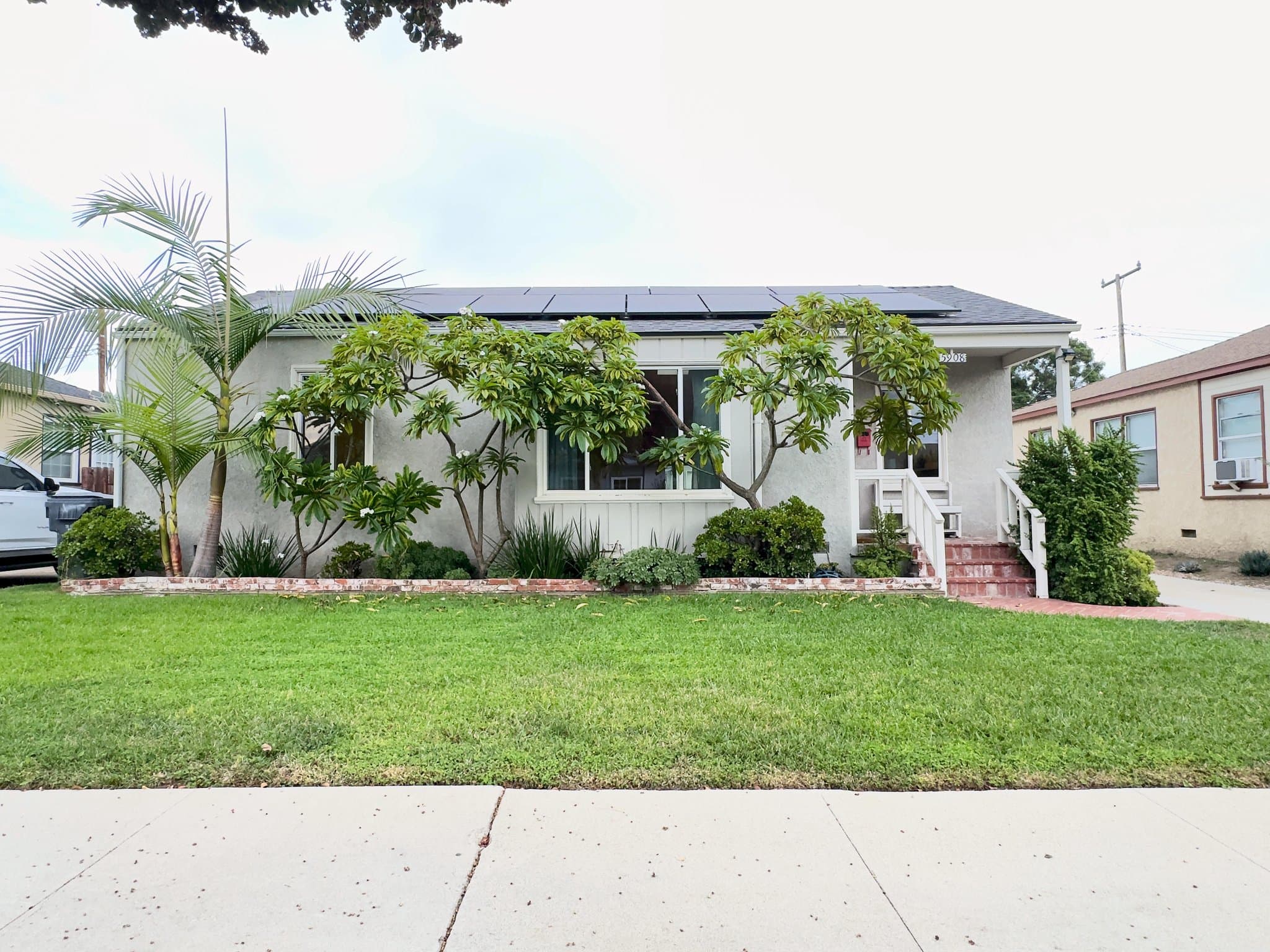 Lakewood House: 5908 Graywood Ave