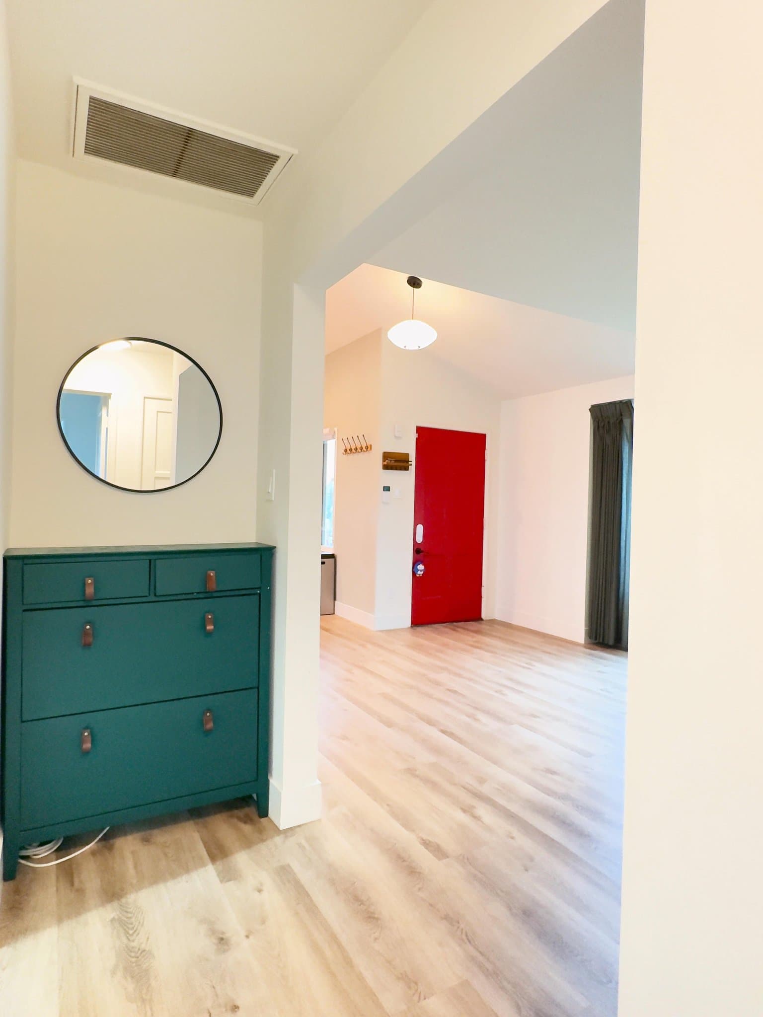 Lakewood House: 5908 Graywood Ave