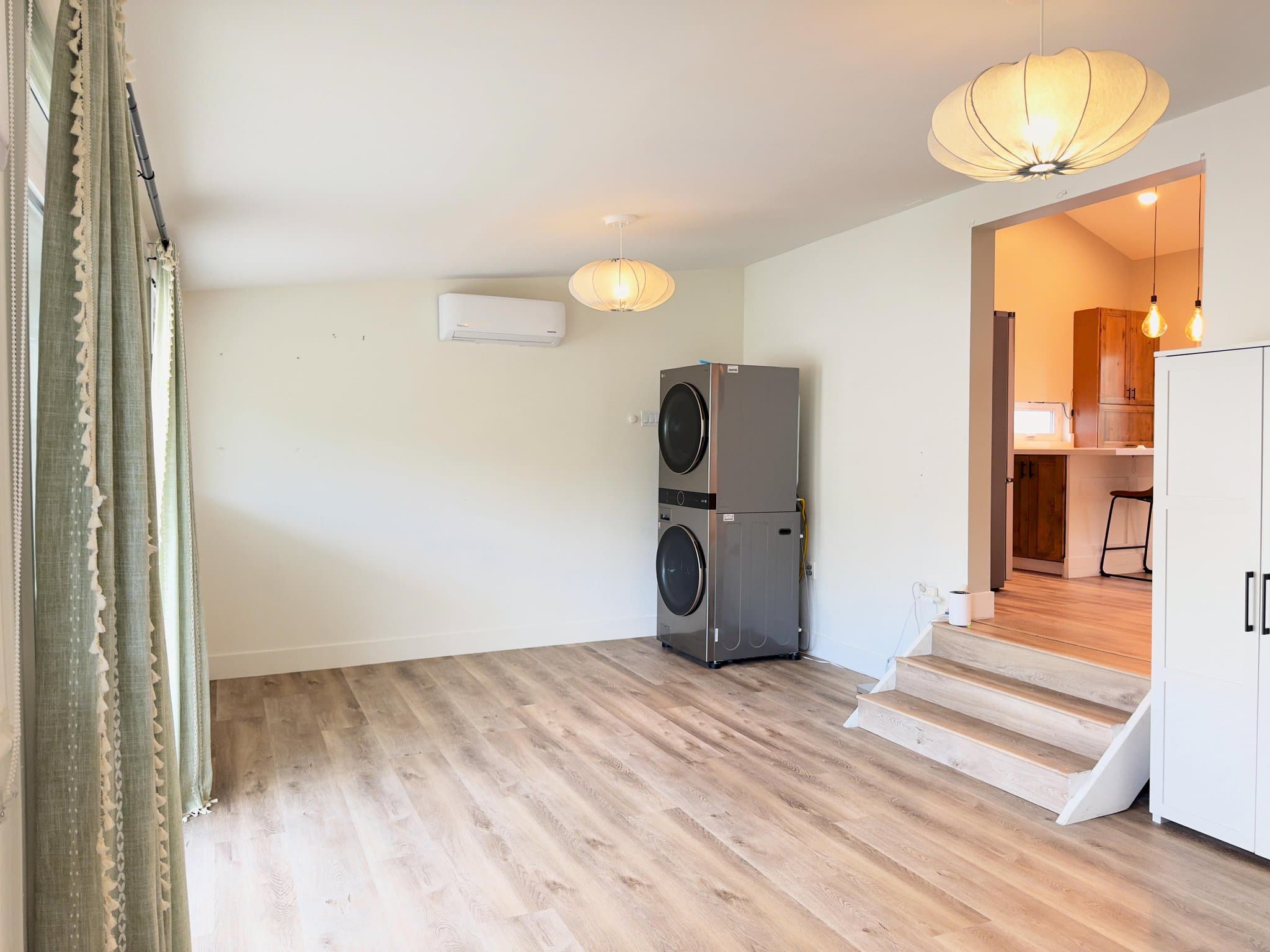 Lakewood House: 5908 Graywood Ave