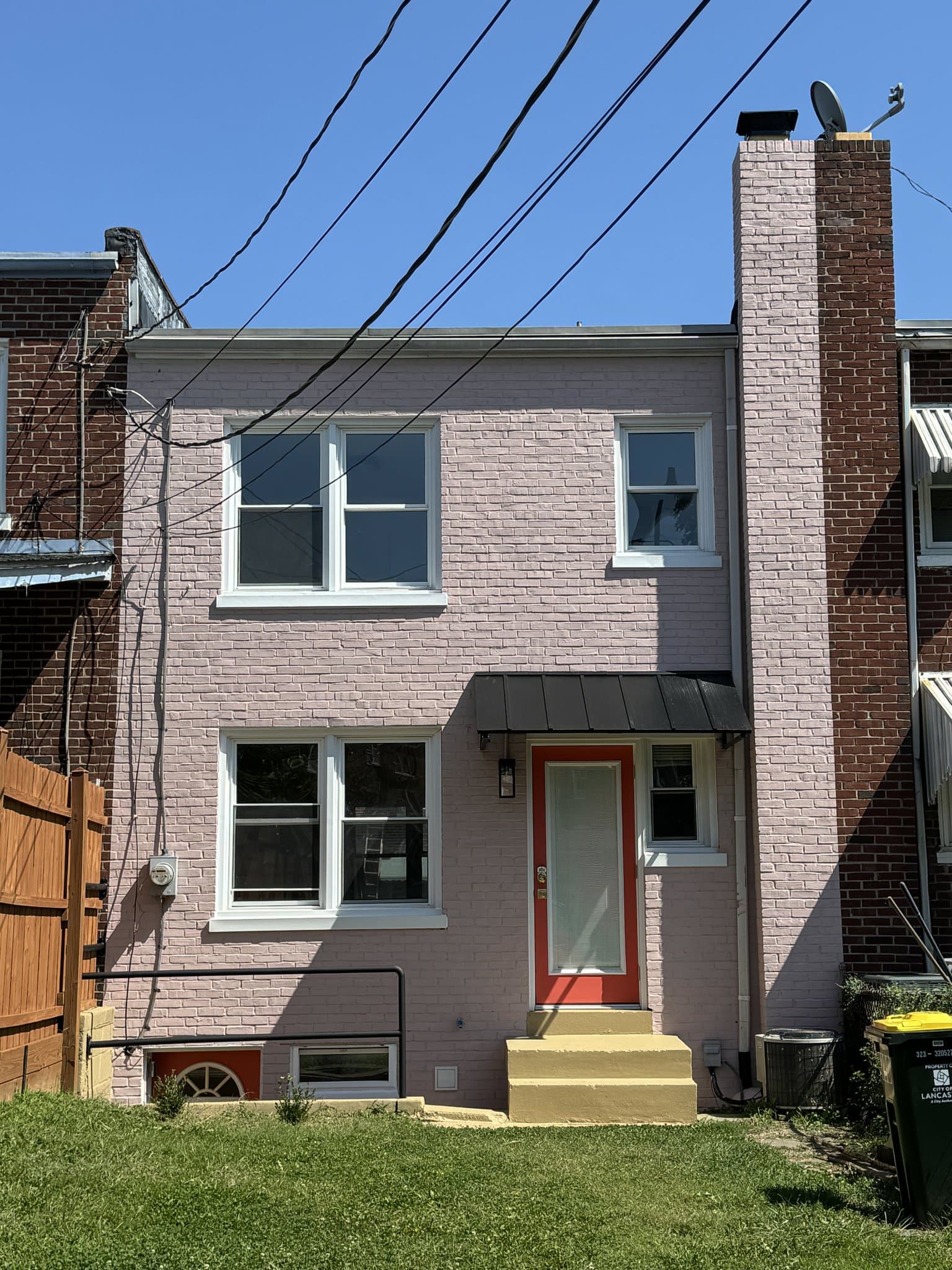 Lancaster Single Room: 720 South Plum Street