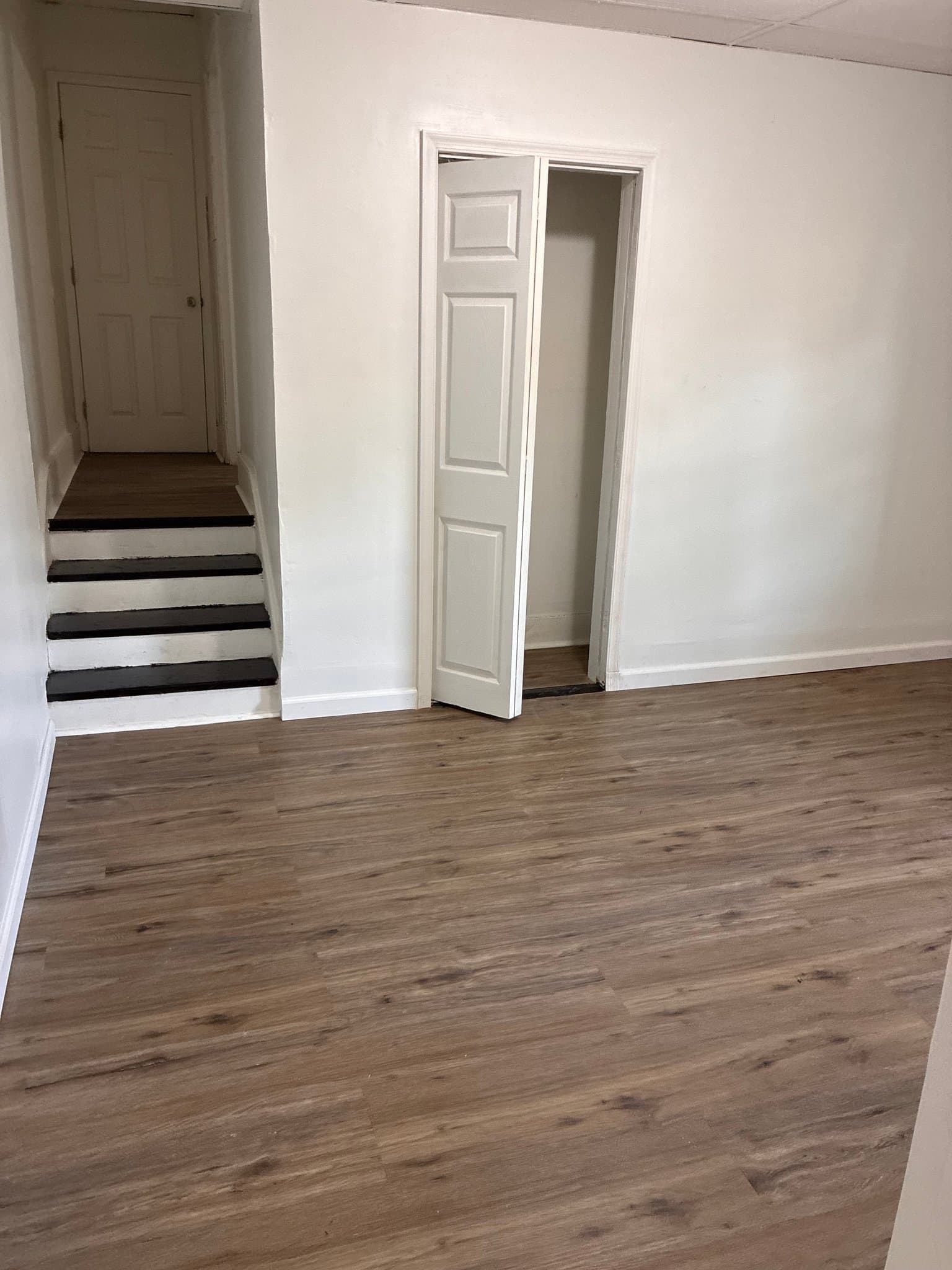 Plymouth Apartment: 28 East Main St - Plymouth