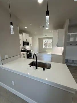 Richland House: 774 Rio Vista Loop