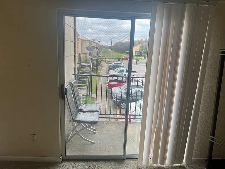 Houston Condo: 8100 Creekbend Dr