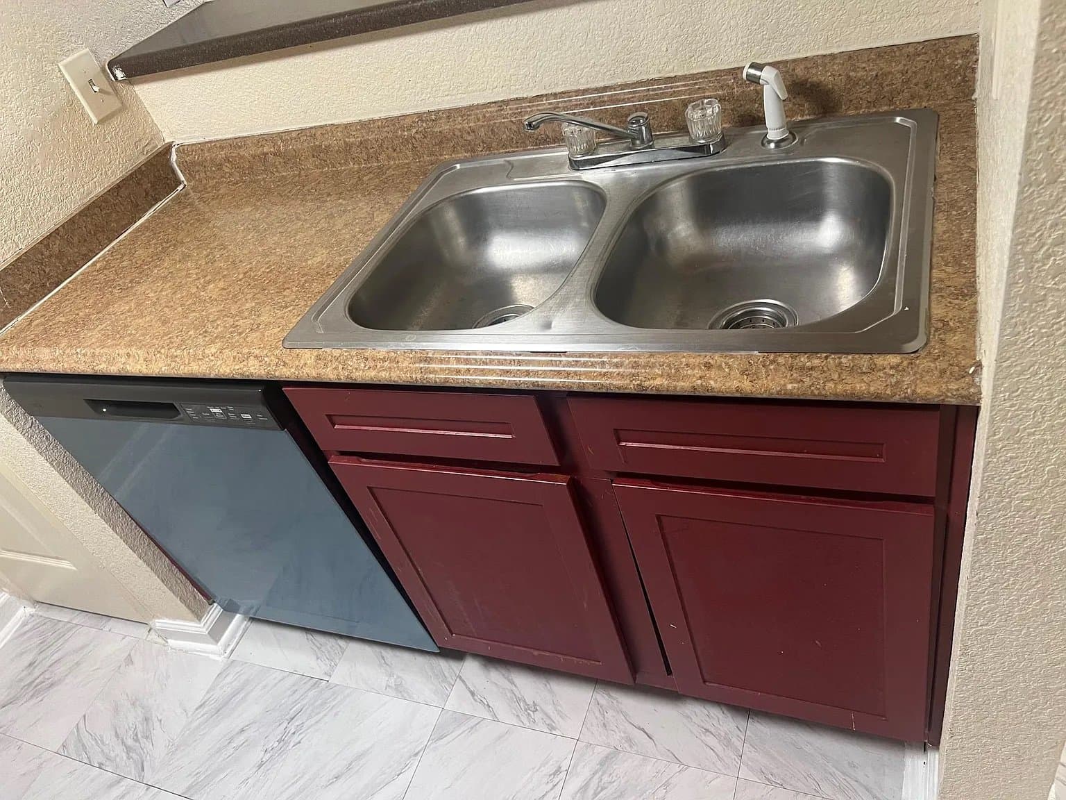 Houston Condo: 8100 Creekbend Dr