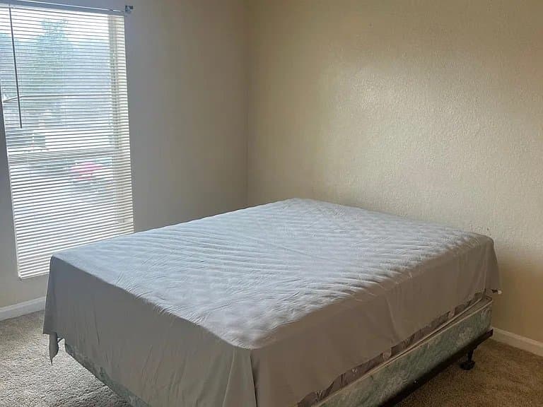 Houston Condo: 8100 Creekbend Dr