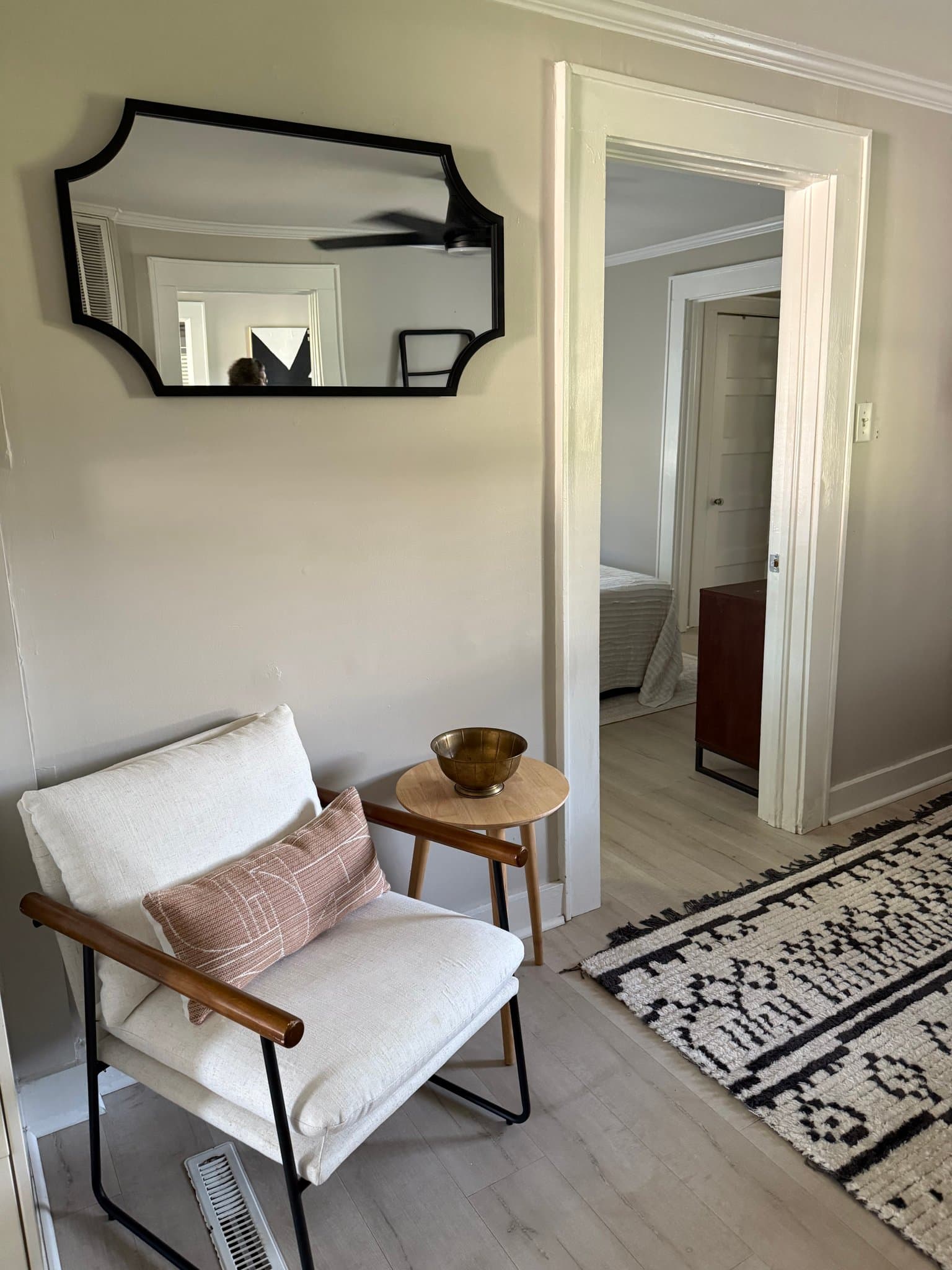 Charleston House: 3706 Priscilla St