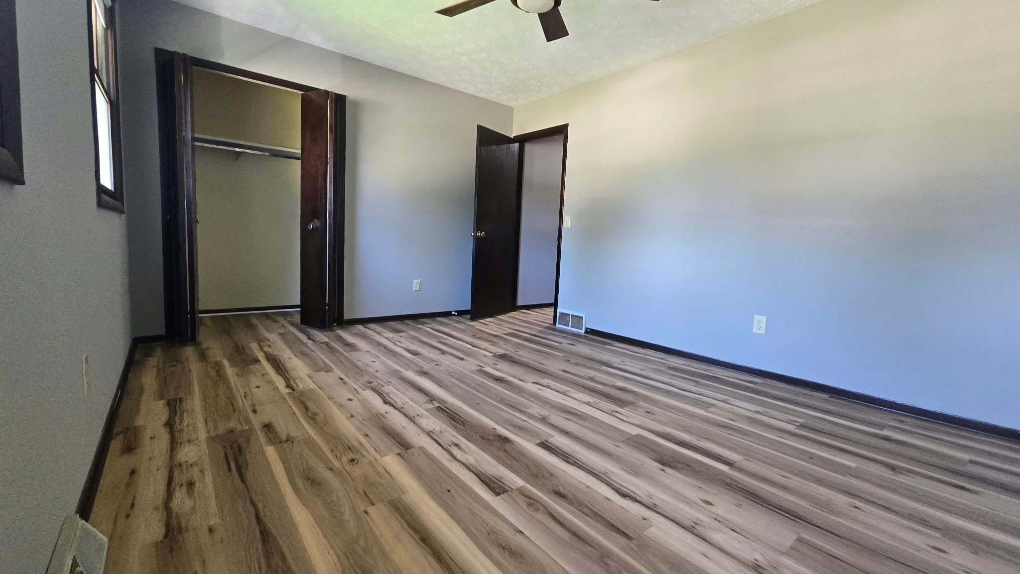 Lousville Townhome: 1084 Baier Ave