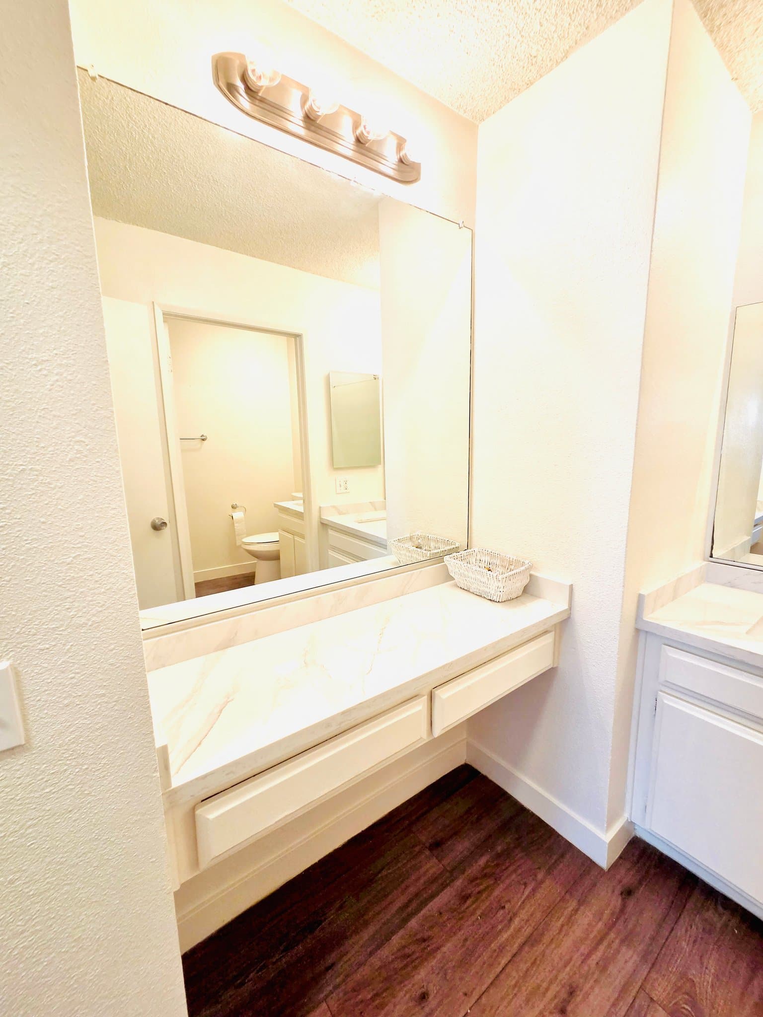 Santa Ana Condo: 600 W 3rd St