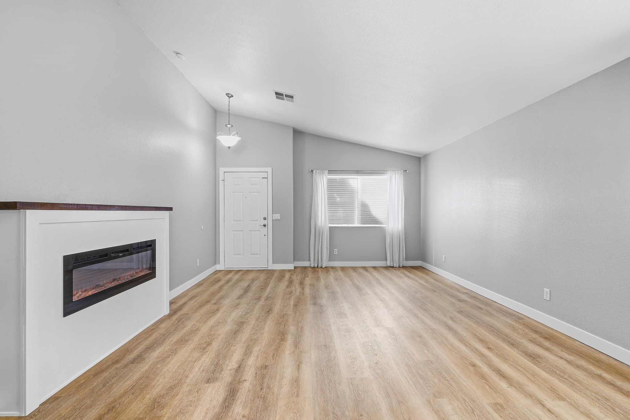 Phoenix House: 25227 N 63rd Dr