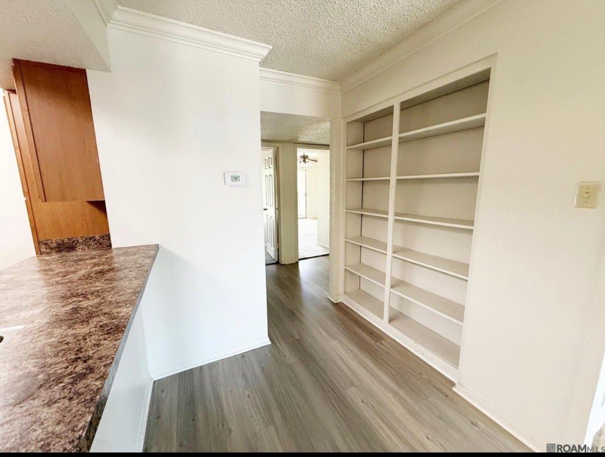 Baton Rouge Condo: 8155 Jefferson Hwy