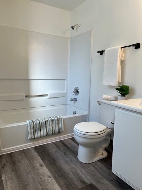 Bend Multiplex: 155 NE Craven Rd Unit N-10