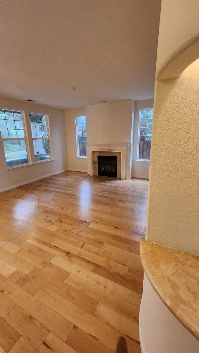 Healdsburg House: 365 Parkland Farms Blvd