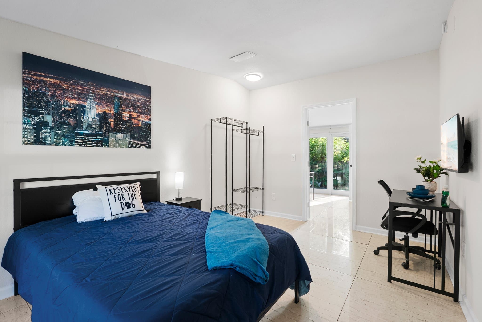 Jacksonville Single Room: 6878 Lenox Avenue