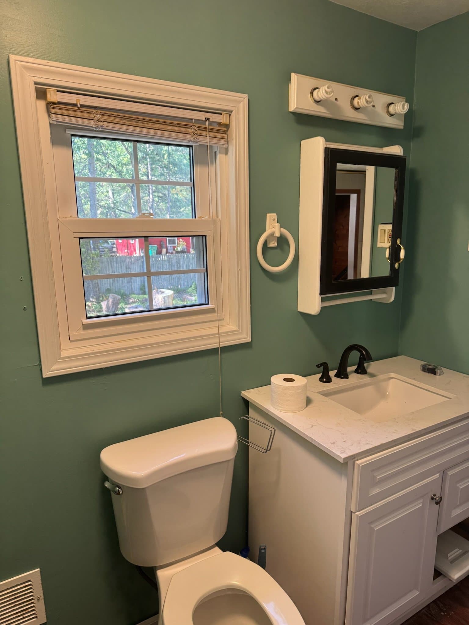 Prudenville House: 3350 S Gladwin Rd