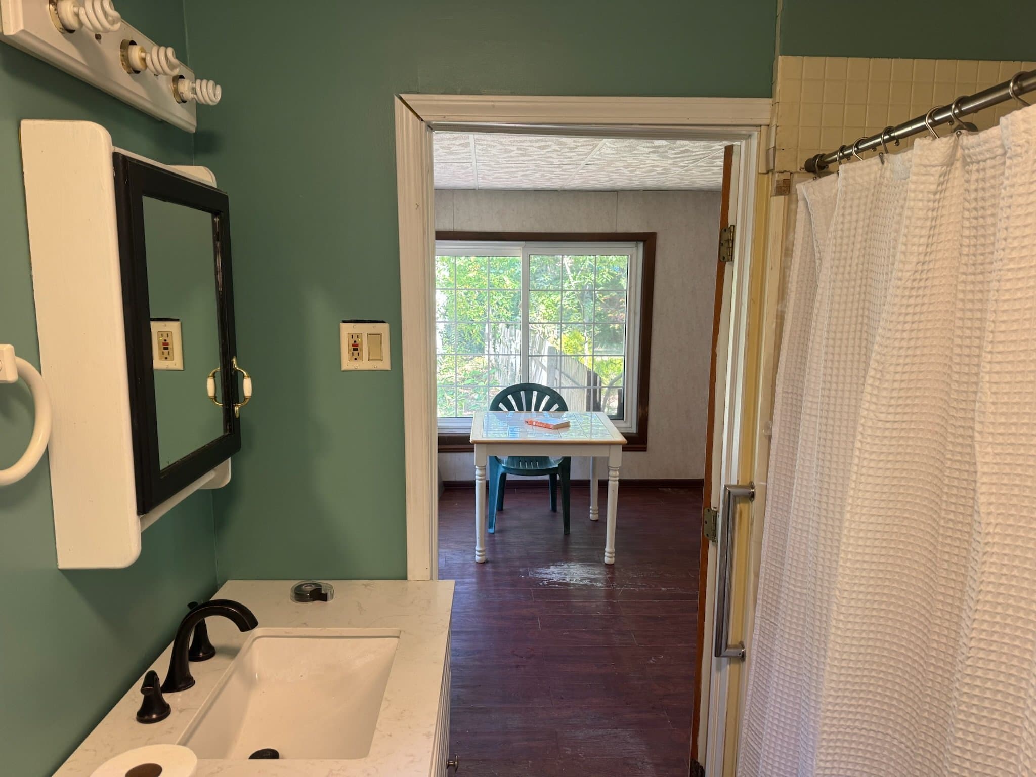 Prudenville House: 3350 S Gladwin Rd